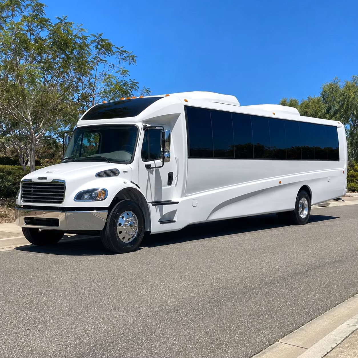 35 passenger minibus