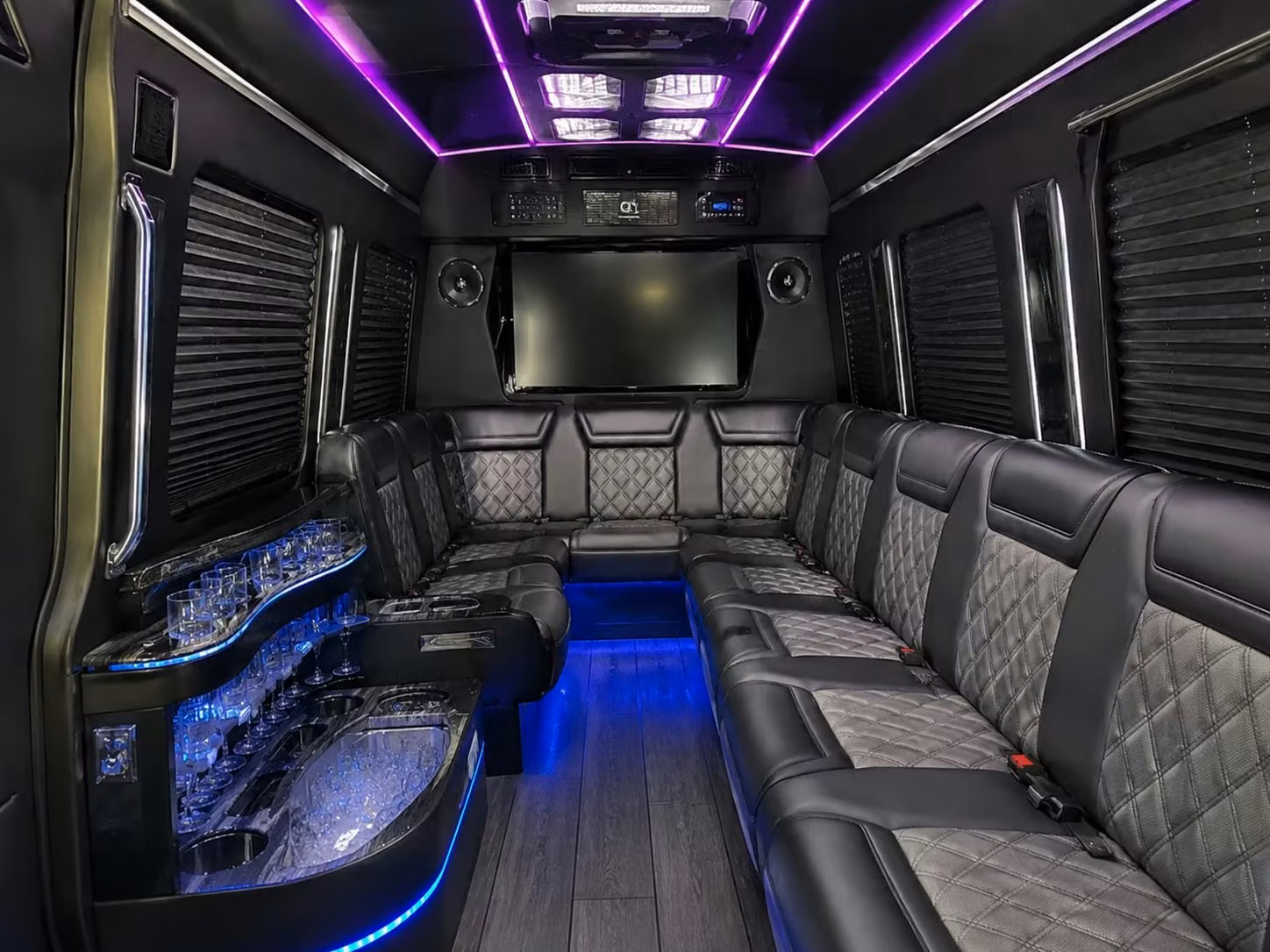 airport shuttle transportation for out of town wedding guests flying into amarillo